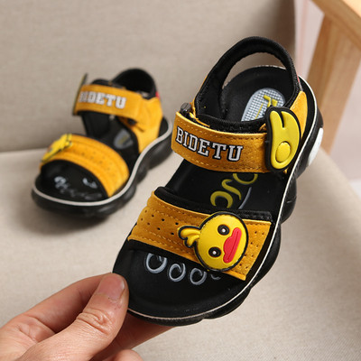 Модерни детски сандали за момчета с 3D елемент