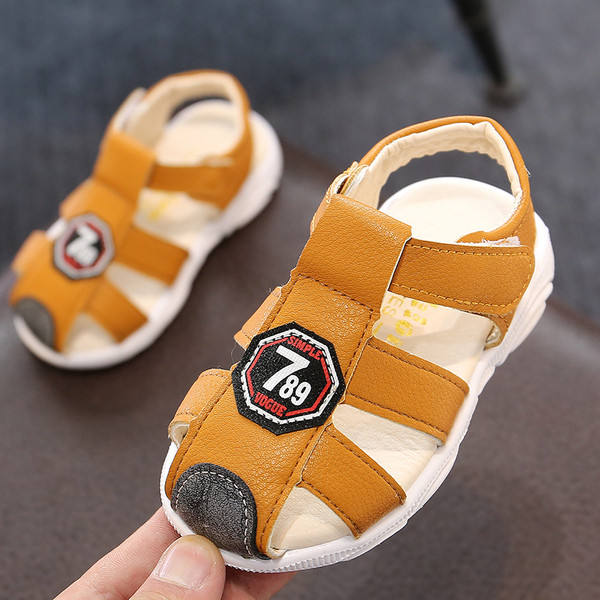 Eko bőrből készült alkalmi gyerekszandál fiúknak három színben