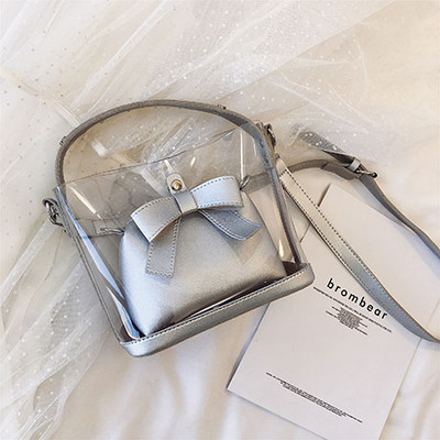 Σύγχρονη γυναικεία  τσάντα με μεγάλη λαβή και τρισδιάστατα στοιχεία σε τέσσερα χρώματα