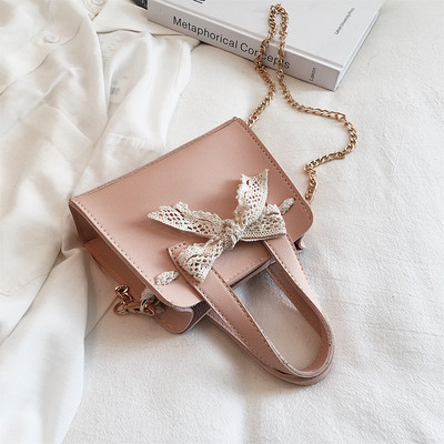 Öko bőrből készült modern női táska négy színben, rövid és hosszú füllel két méretben