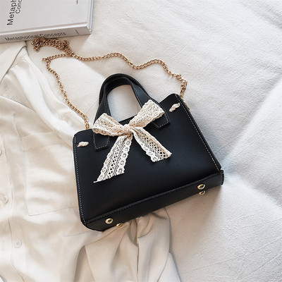 Öko bőrből készült modern női táska négy színben, rövid és hosszú füllel két méretben