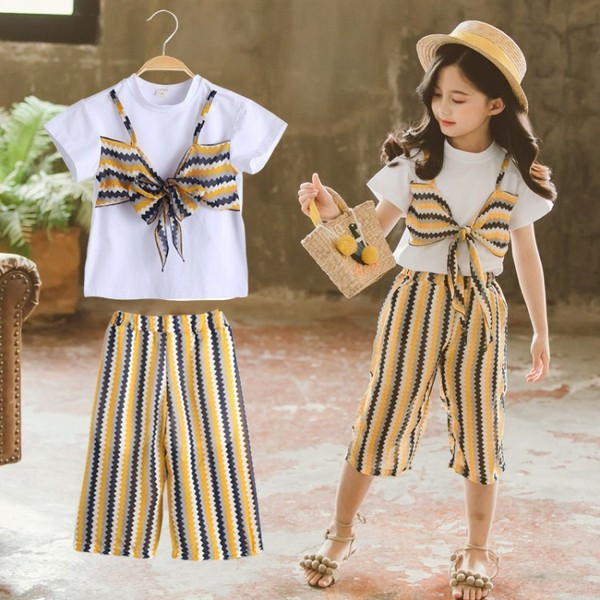 Set copii pentru fete in doua parti in rosu si galben