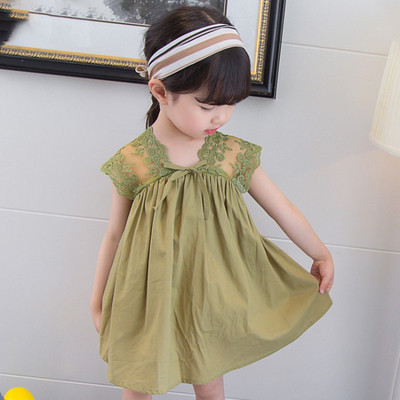 Stílusos gyerekruha két színben, csipkével