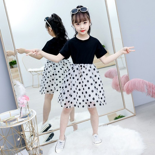 Rochie modernă pentru copii cu decolteu O și mâneci scurte