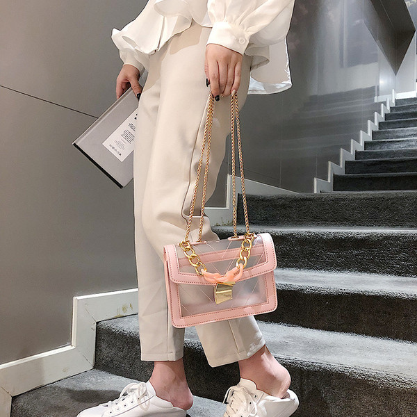 Modern női átlátszó táska három színben, hosszú fémlánccal