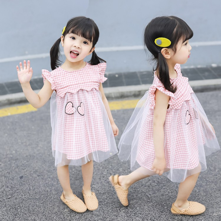 Fekete és rózsaszín gyerekruha O-nyakkal