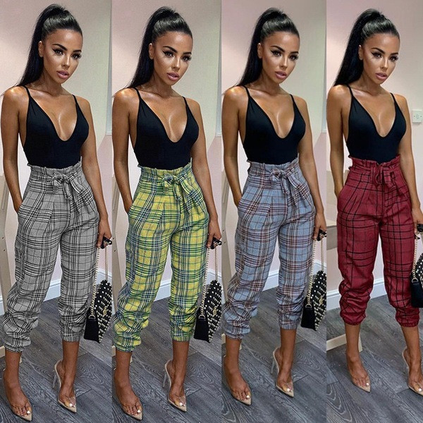 Modern női nadrág magas derékkal és nyakkendővel