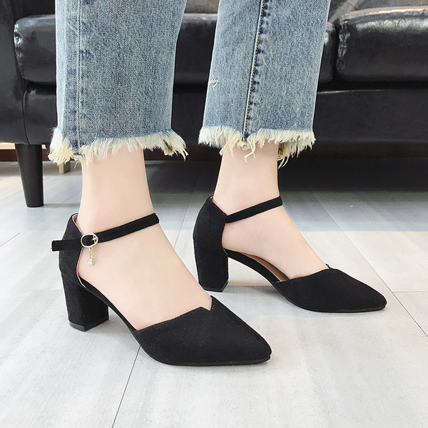 Γυναικεία παπούτσια με ψηλό τακούνι σε τρία χρώματα από οικολογικό σουέτ