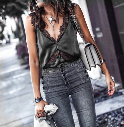 Maieu elegant de damă cu dantelă în negru, alb și albastru