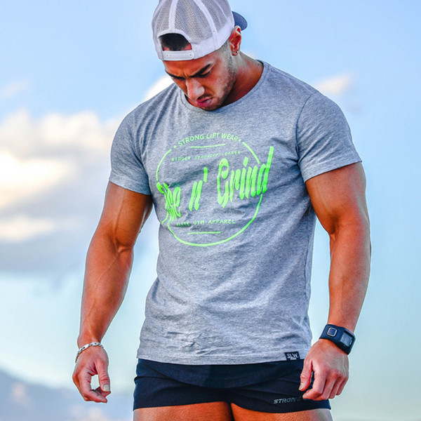 Férfi hétköznapi póló rövid karral, három színben felirattal