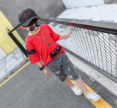 Gyerekkészlet fiúknak két részből, három színben