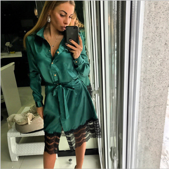 Stílusos női ruha V-nyakkal és csipkével, négy színben