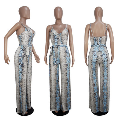 Σύγχρονες γυναικείες φόρμες με βαθύ λαιμό