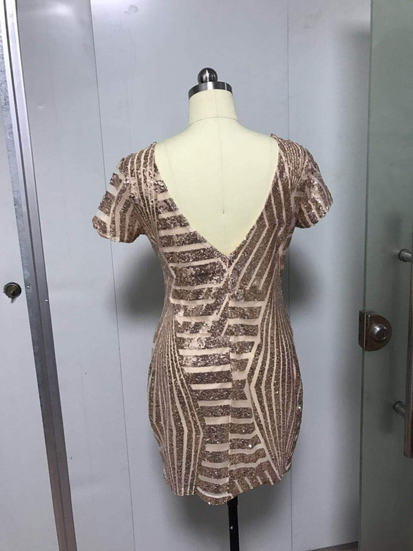 Fényes női ruha csupasz háttal több színben