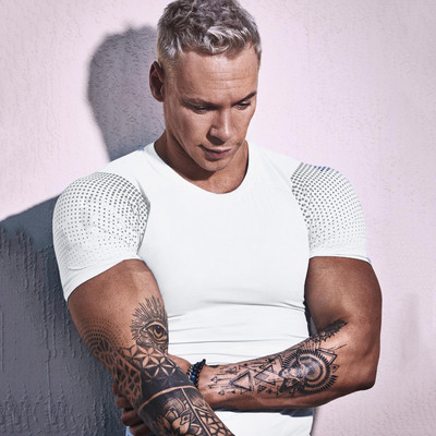 T-Shirt για άντρες σε τέσσερα χρώματα