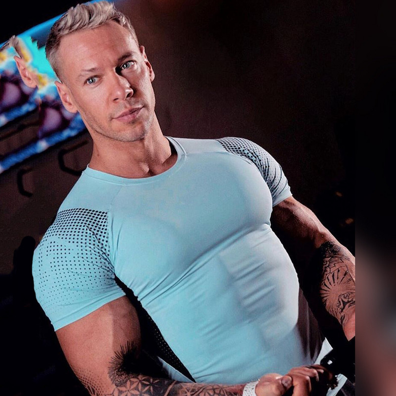 Férfi alkalmi póló négy színben