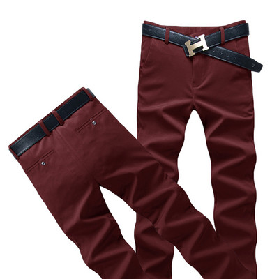 Pantaloni barbatesti la moda in diferite culori