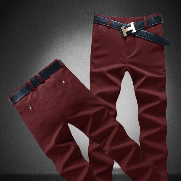 Pantaloni barbatesti la moda in diferite culori