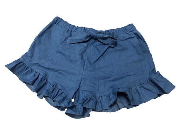 Pantaloni scurți moderni de damă cu o panglică