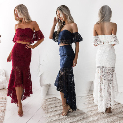 Modern women`s two-piece set with lace in three colors