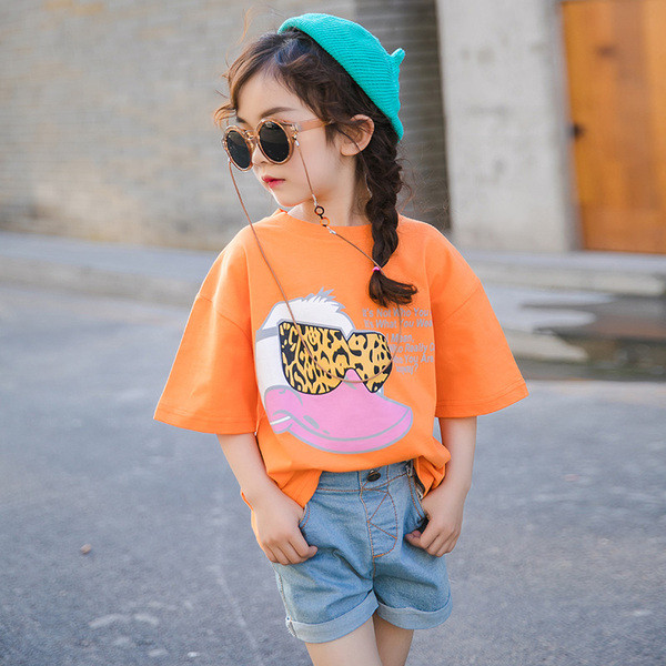 Tricou pentru fete pentru copii in trei culori cu inscriptii si aplicatie