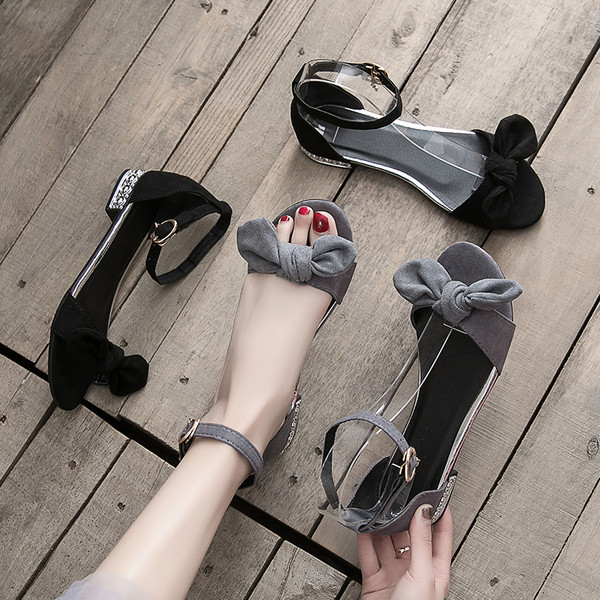 Дамски сандали с 3D елемент панделка в черен и сив цвят