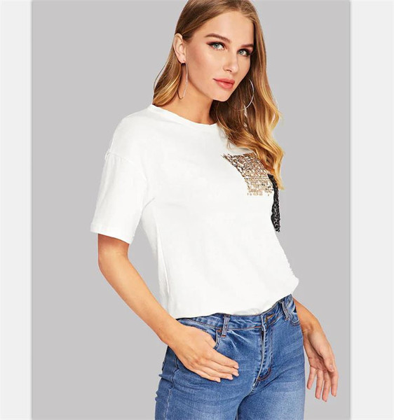 Alkalmi női póló, fehér flitteres elemmel