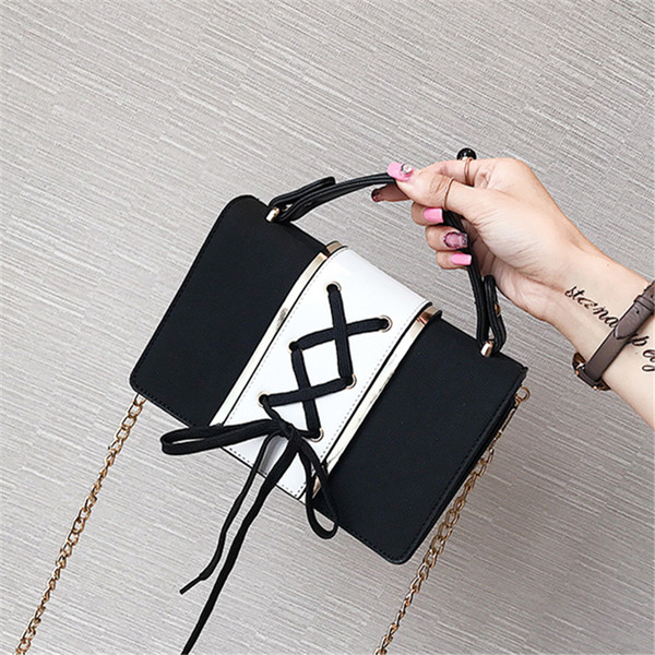 Öko velúrból készült modern női táska két színben, keresztkötéssel, rövid és hosszú füllel