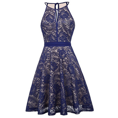 Stílusos női ruha szabású modell csipkével több színben