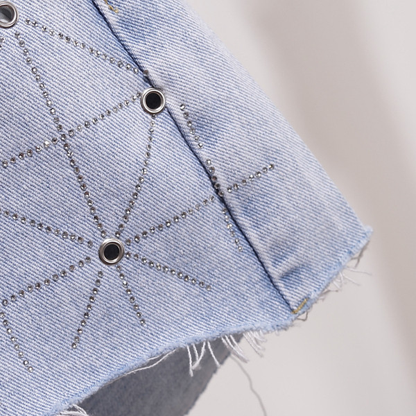 Stílusos női rövidnadrág kék színben