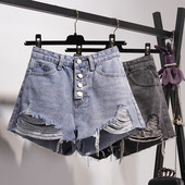 Pantaloni scurti eleganti de dama cu motiv rupt in doua culori