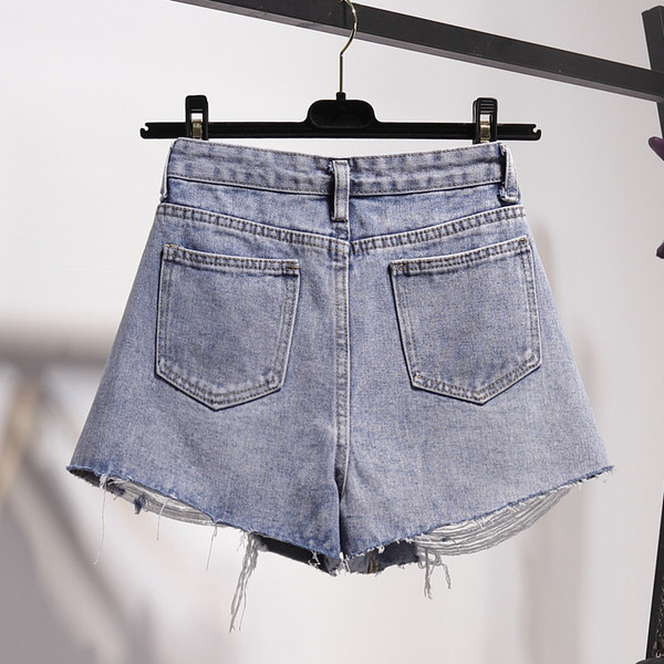 Pantaloni scurti eleganti de dama cu motiv rupt in doua culori