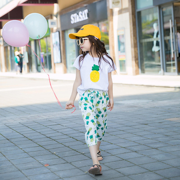 Aktuális gyerekszett lányoknak két színben