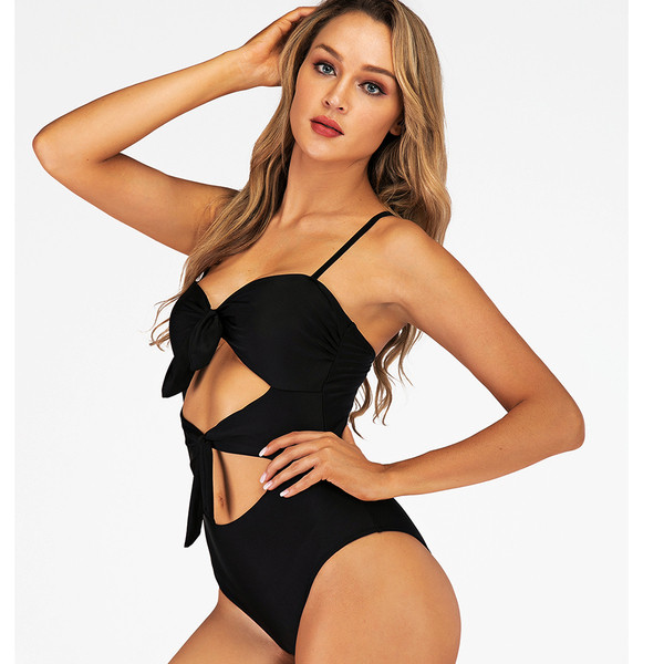 Costum de baie complet nou model cu cravate in negru si maro