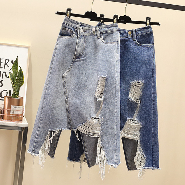 Stílusos női hosszú farmerszoknya szakadt motívumokkal