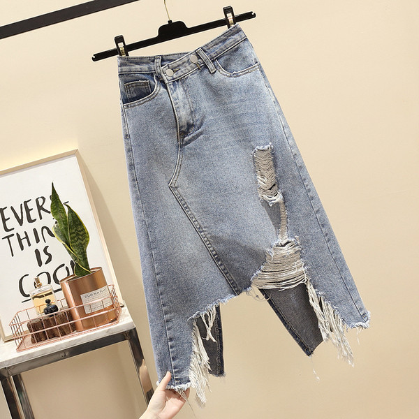 Stílusos női hosszú farmerszoknya szakadt motívumokkal