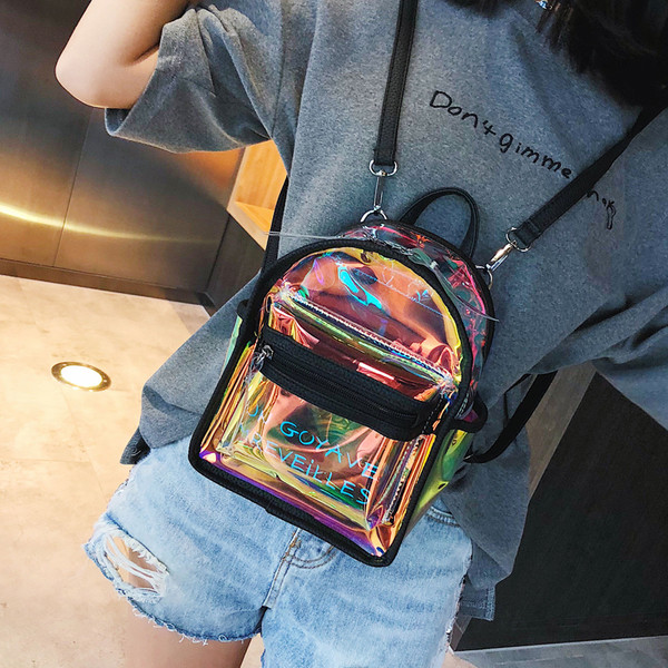 Μοντέρνο γυναικείο σακίδιο σε ροή χρωμάτων