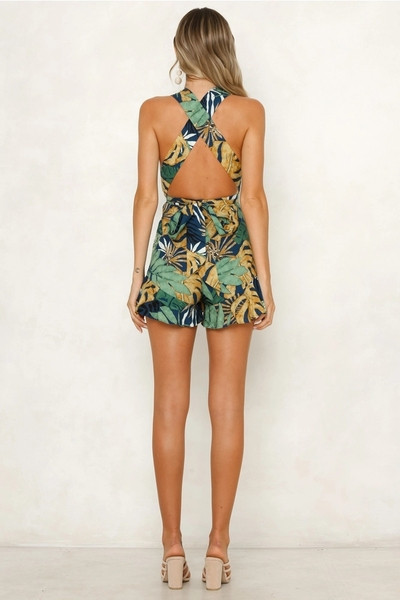 Salopeta de dama actuala cu model floral