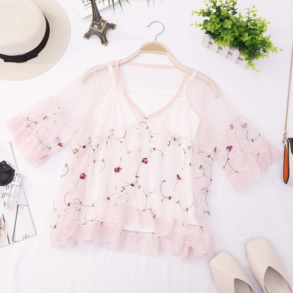 Modern női blúz V-nyakkal, négy színben hímzéssel