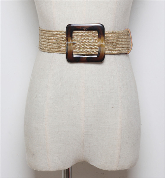 Napi női öv három színben, négyzet alakú csattal