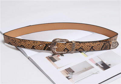 Korszerű női műbőr öv több színben