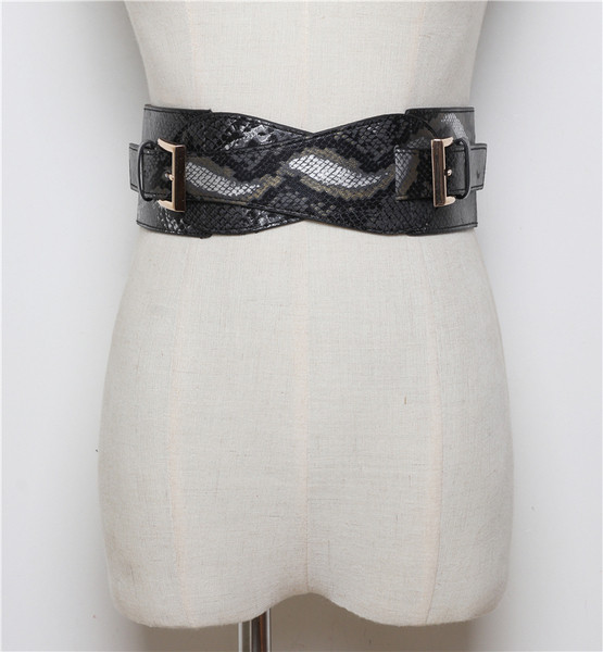 Széles női öv dupla rögzítéssel, különböző színekben