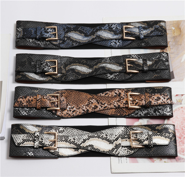 Széles női öv dupla rögzítéssel, különböző színekben