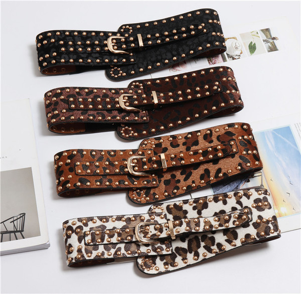 Stílusos női öv fém elemekkel több színben