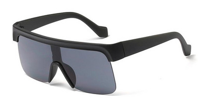 Σύγχρονα γυαλιά ηλίου σε διάφορα χρώματα