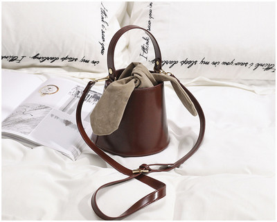 Modern női táska két színben, eco bőrből, rövid és hosszú füllel