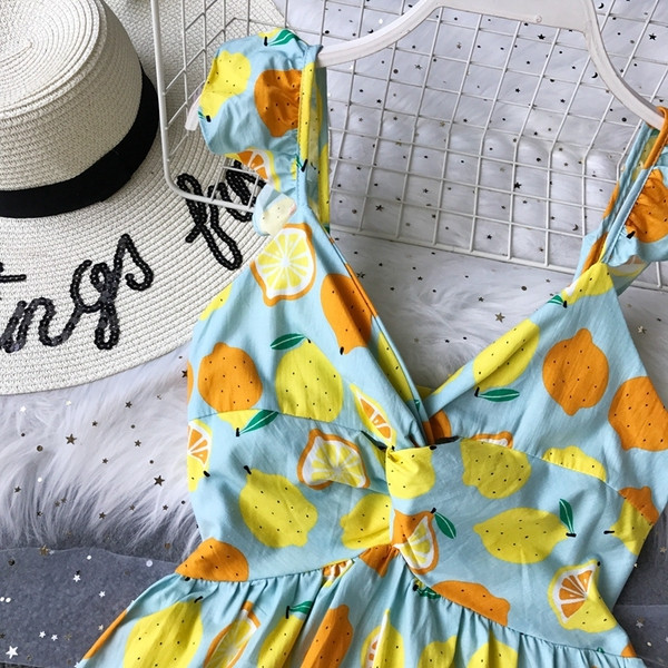 ÚJ Modern női ruha V-nyakkal, két színben