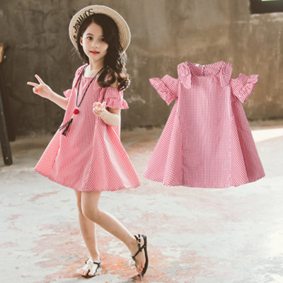 Rochie modernă în carouri pentru copii în roșu și negru