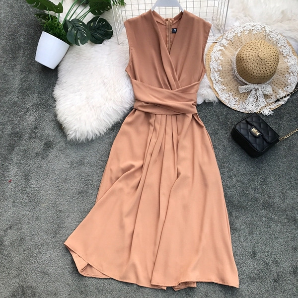 Stílusos női ruha V-nyakú több színben