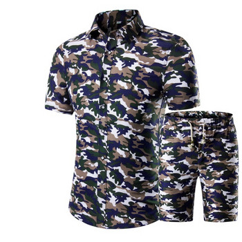 Модерен мъжки комплект от риза и къси панталони с камуфлажен десен